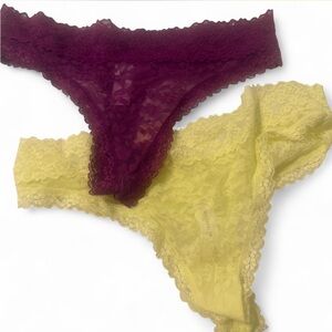 Lace Thong Set in Burgundy and Yellow